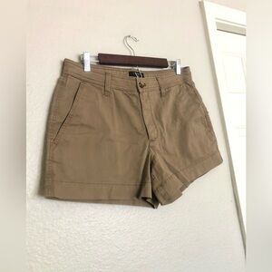 NWOT Banana Republic Khaki Women's Cotton Shorts